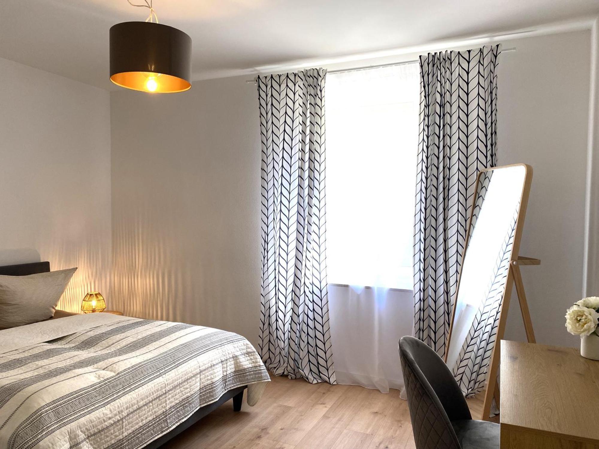 Modern Living Apartment - Naehe Krankenhaus, Altstadt, Bahnhof - 3-Zimmer Amberg Exterior foto